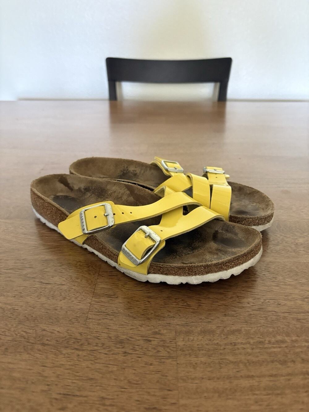 Birkenstock Yao Balance Neon Yellow Patent Birko-Flor Sandals Women’s EU 39 US 8